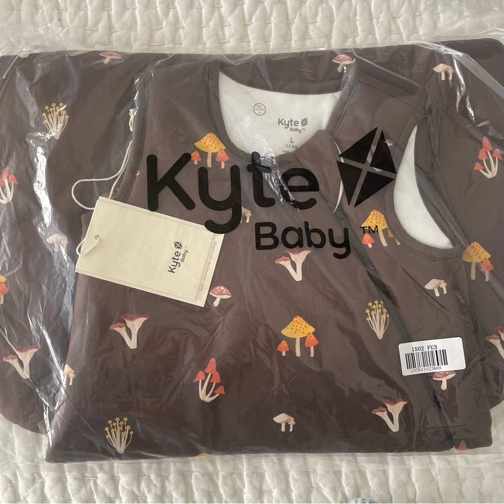 NWT KYTE Baby 2.5 TOG Sleep Bag in Size Large in Print Fungi